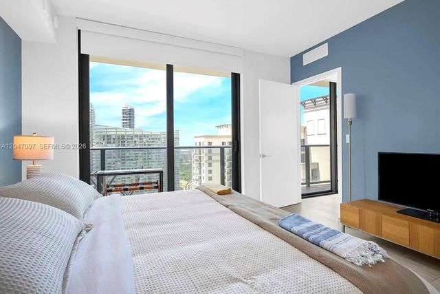 55 SW 9th Street 3306, Miami, FL 33130