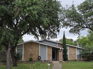 1901 Paxton Drive, Carrollton, TX 75007
