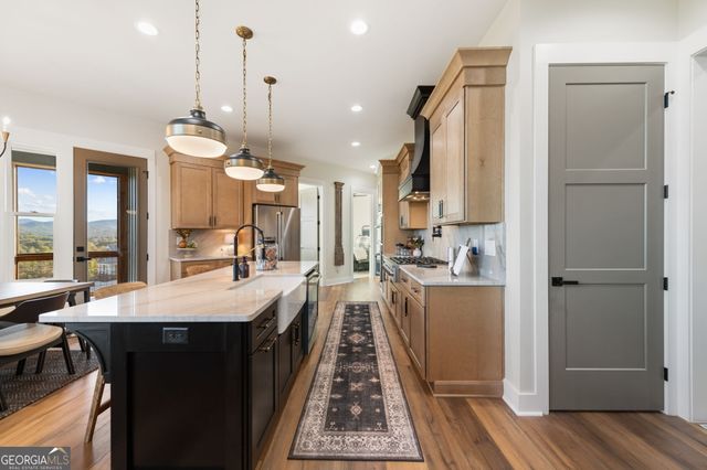 115 Bramshaw Court, Young Harris, GA 30582