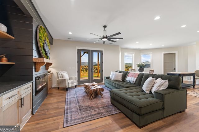 115 Bramshaw Court, Young Harris, GA 30582