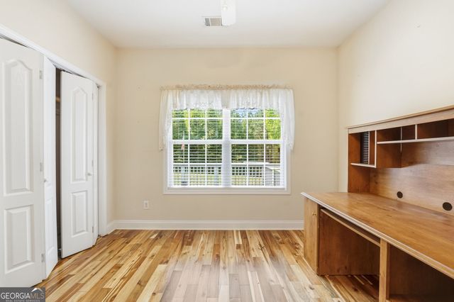 404 Vineyard Drive, Dallas, GA 30132