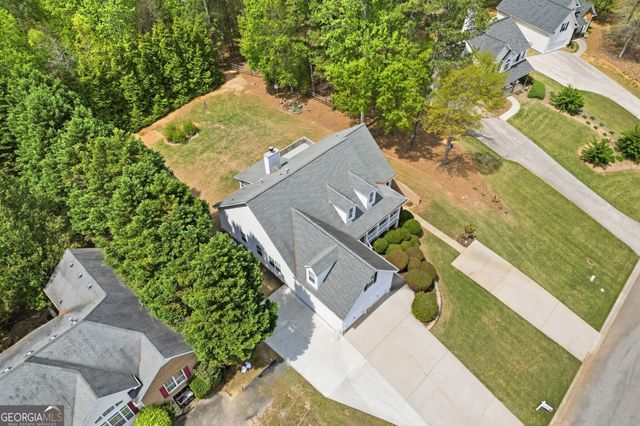 404 Vineyard Drive, Dallas, GA 30132