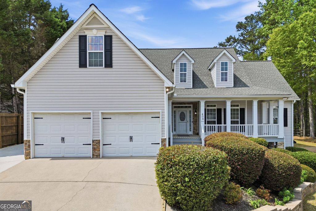 404 Vineyard Drive, Dallas, GA 30132