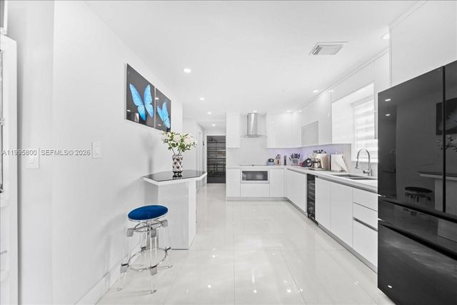 15341 SW 36th St, Miami, FL 33185