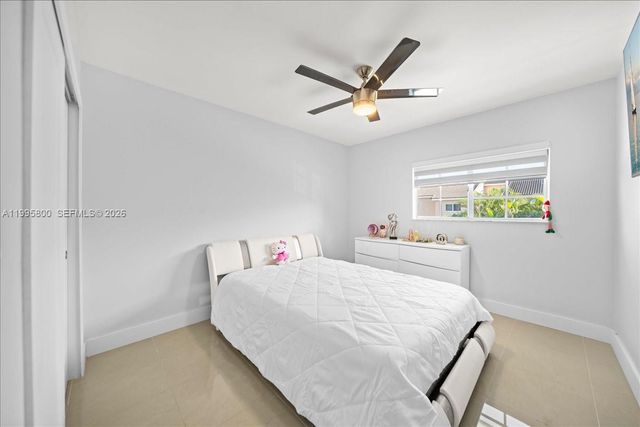 15341 SW 36th St, Miami, FL 33185