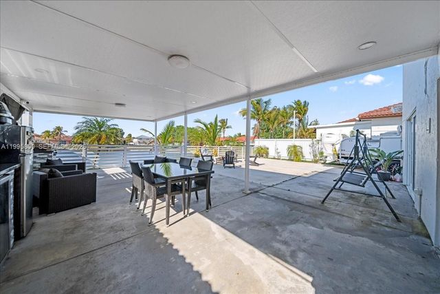 15341 SW 36th St, Miami, FL 33185