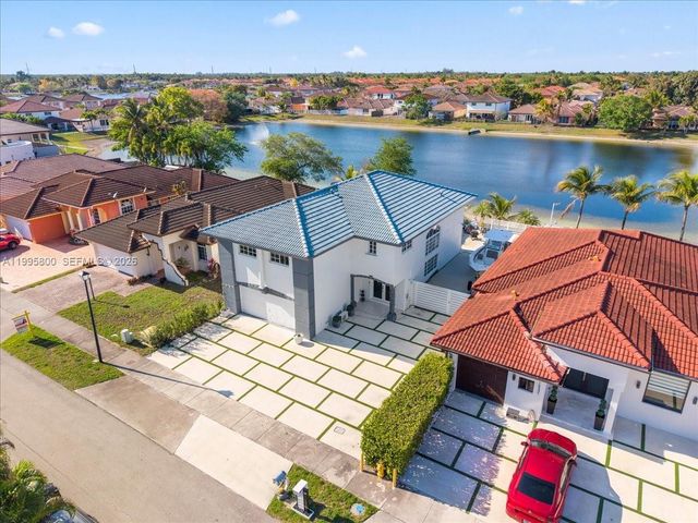 15341 SW 36th St, Miami, FL 33185