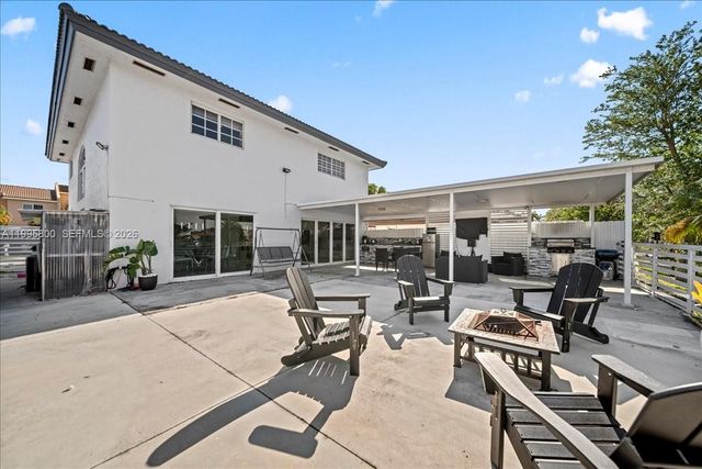 15341 SW 36th St, Miami, FL 33185