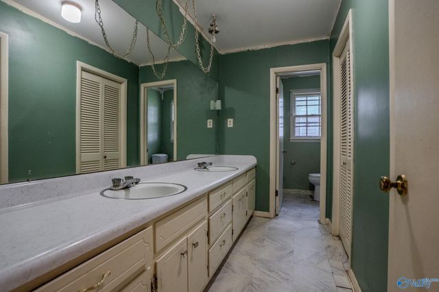 1216 Byron Avenue SW, Decatur, AL 35601
