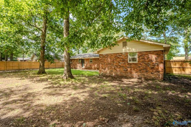 1216 Byron Avenue SW, Decatur, AL 35601