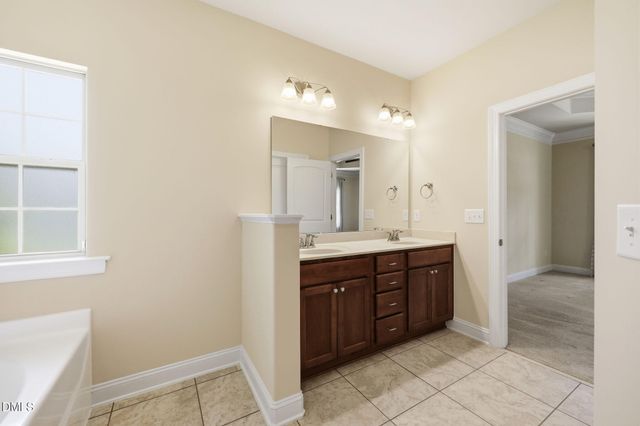 95 Cypress Ridge Way, Willow Springs, NC 27592
