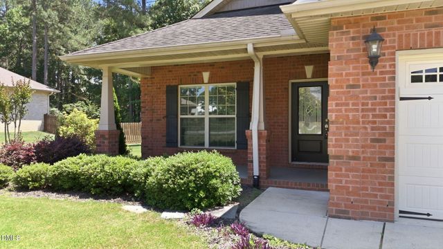 95 Cypress Ridge Way, Willow Springs, NC 27592