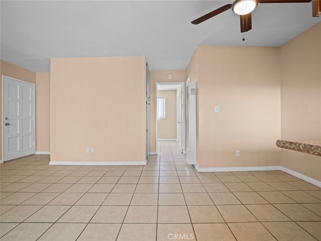 7243 Milton 5, Whittier, CA 90602