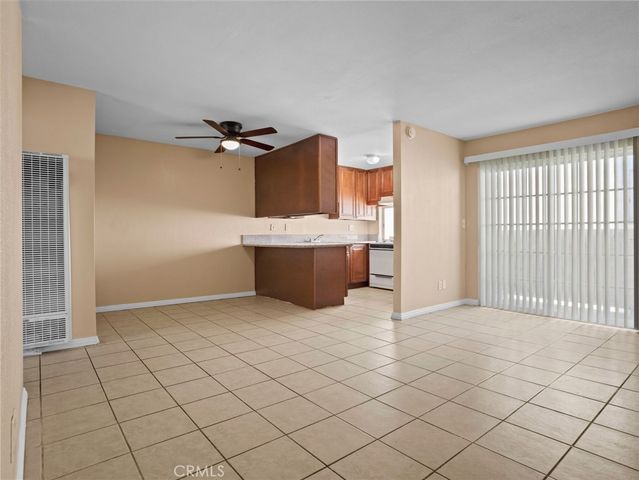 7243 Milton 5, Whittier, CA 90602