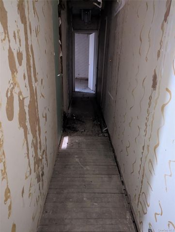 910 Sheridan Avenue E, Bronx, NY 10451