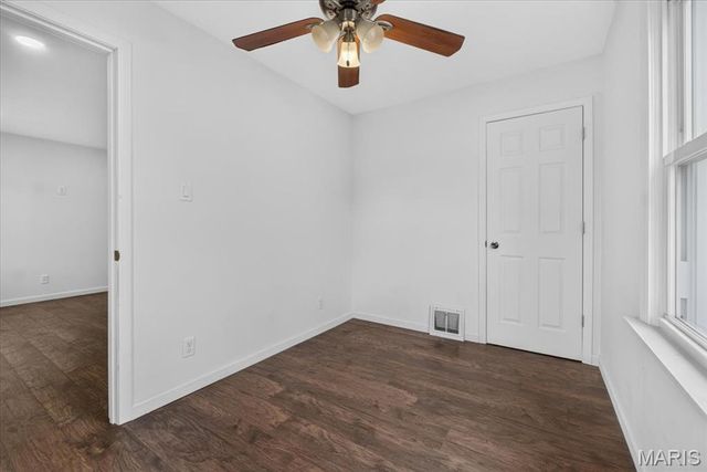 10632 Saint Francis Lane, St Ann, MO 63074