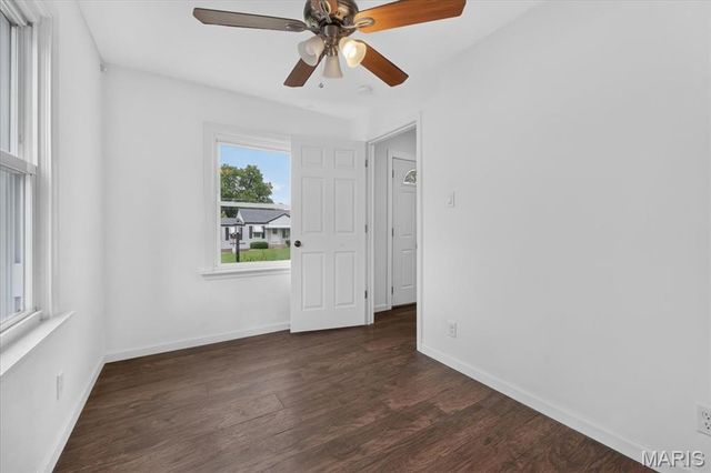 10632 Saint Francis Lane, St Ann, MO 63074