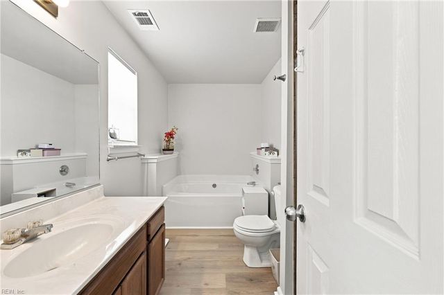 1232 Bell Tower ARCH, Chesapeake, VA 23324