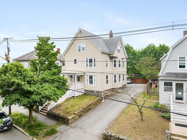 11 Fernwood Ave, Lynn, MA 01904