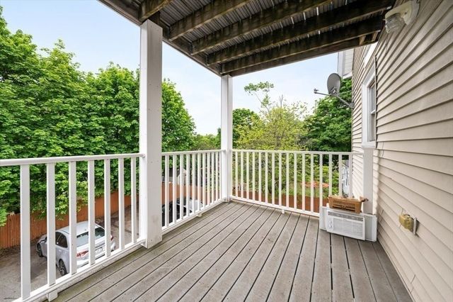 11 Fernwood Ave, Lynn, MA 01904