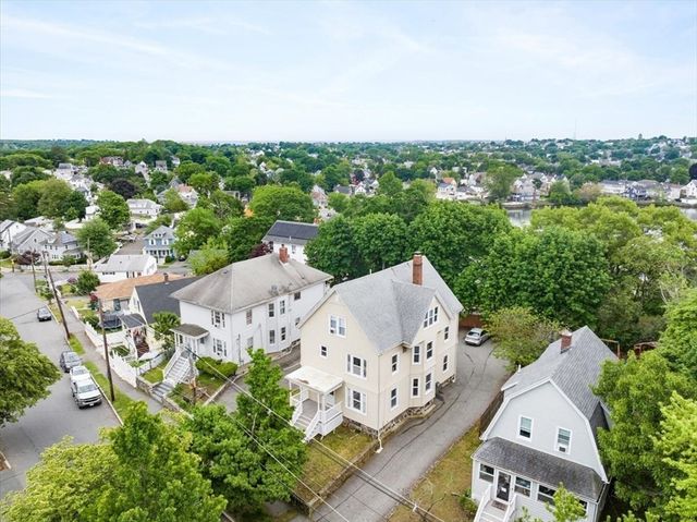 11 Fernwood Ave, Lynn, MA 01904
