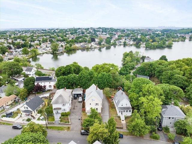 11 Fernwood Ave, Lynn, MA 01904