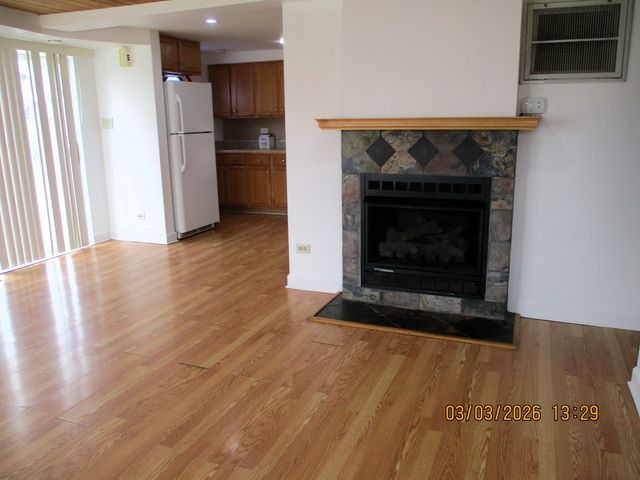 4128 W 90TH Street, Hometown, IL 60456