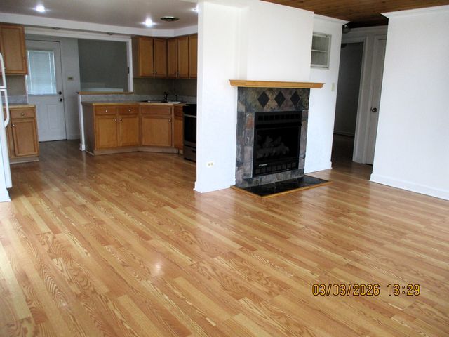 4128 W 90TH Street, Hometown, IL 60456