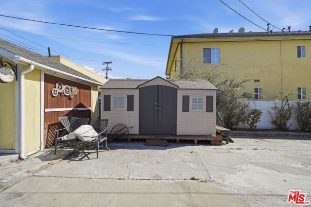 1220 Crenshaw Boulevard, Los Angeles, CA 90019