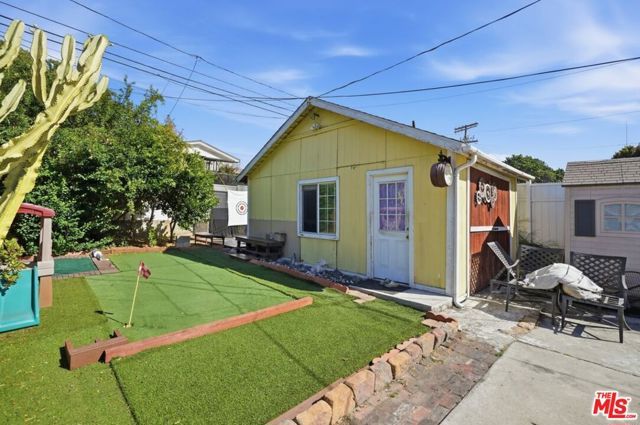 1220 Crenshaw Boulevard, Los Angeles, CA 90019