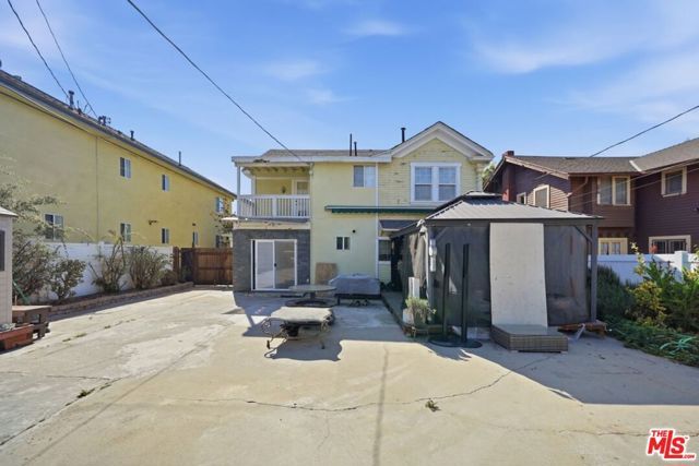 1220 Crenshaw Boulevard, Los Angeles, CA 90019