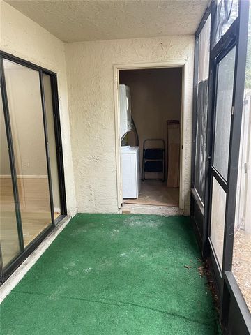 4873 PURITAN CIRCLE 2401, Tampa, FL 33617