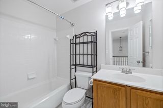 20552 BANBURY SQ, Sterling, VA 20165