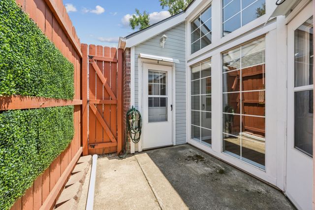 3127 Royal Lane, Dallas, TX 75229