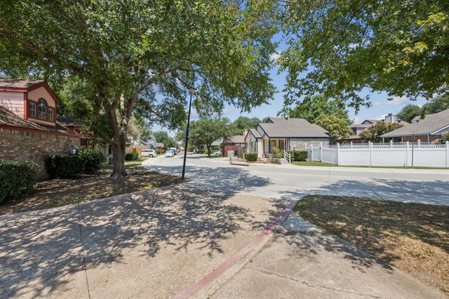 3127 Royal Lane, Dallas, TX 75229