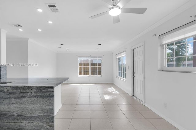 6863 SW 21st St, Miramar, FL 33023