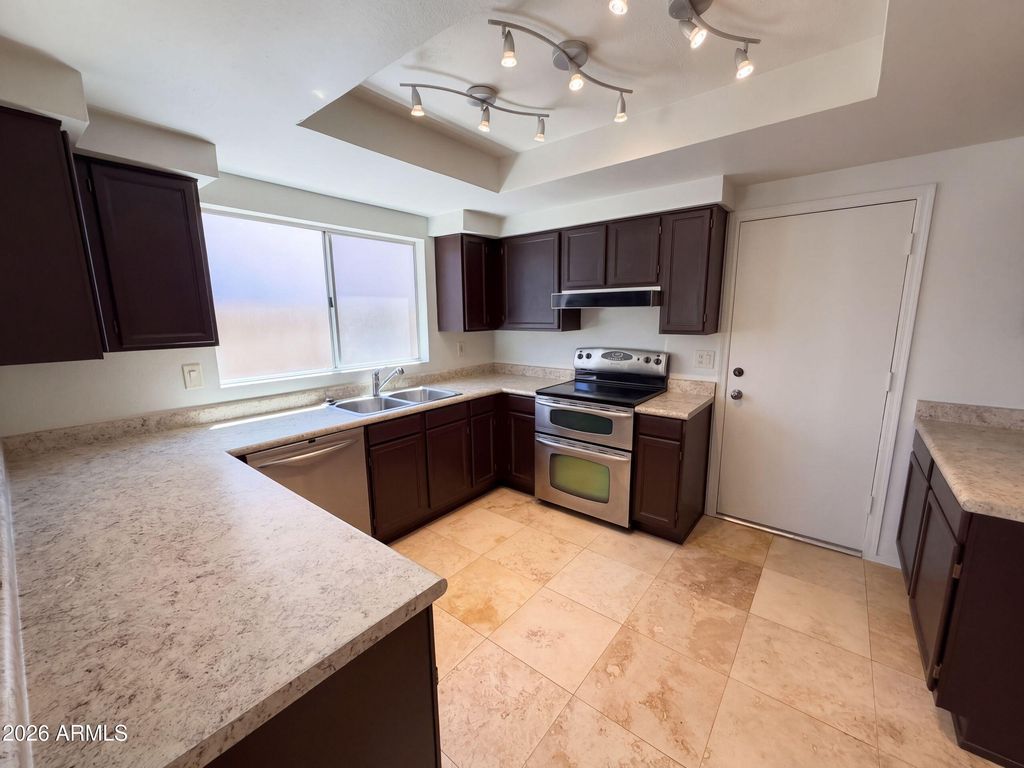 1395 N SANTA ANNA Court, Chandler, AZ 85224 — photo 2