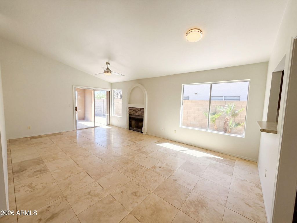 1395 N SANTA ANNA Court, Chandler, AZ 85224 — photo 3