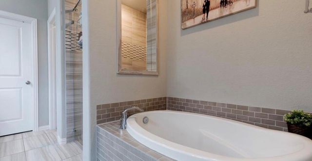 28514 Holden Ridge Lane, Fulshear, TX 77441