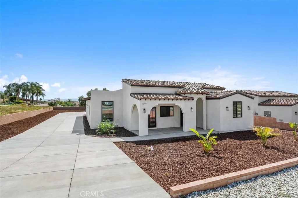 4477 Gilchrist Drive, Riverside, CA 92505