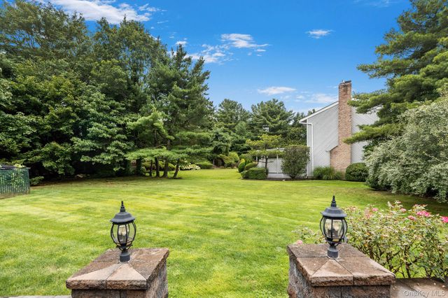 70 Juniper Lane, Muttontown, NY 11791