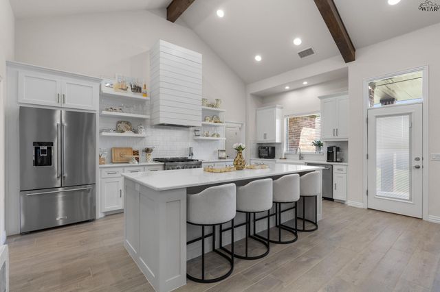 4802 SILVER CREST DRIVE, Wichita Falls, TX 76310