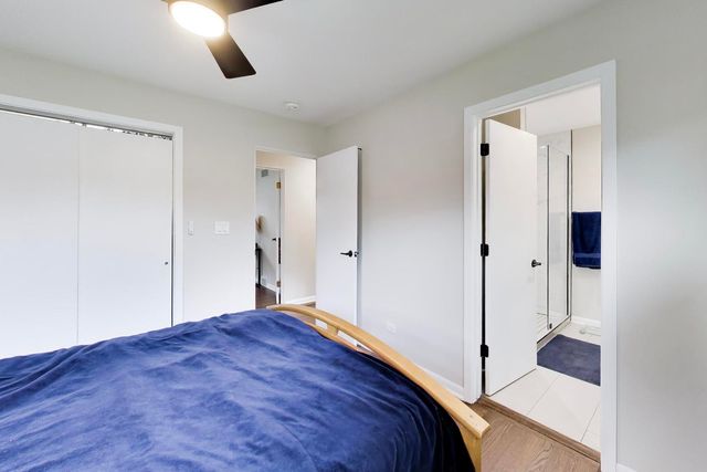 108 W Sunset Road, Mount Prospect, IL 60056