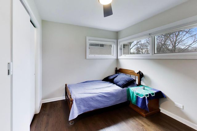 108 W Sunset Road, Mount Prospect, IL 60056