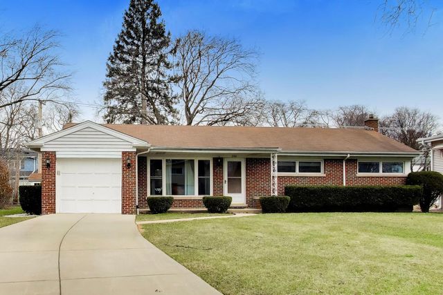108 W Sunset Road, Mount Prospect, IL 60056