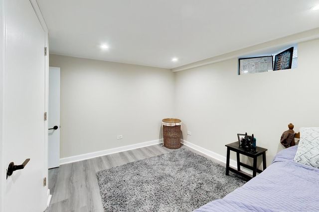 108 W Sunset Road, Mount Prospect, IL 60056