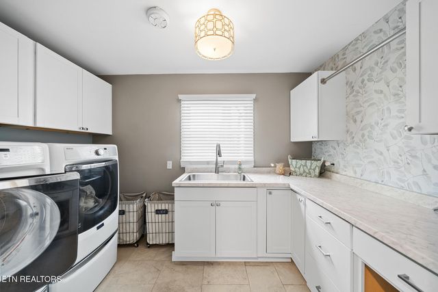 1260 Arrowhead Drive, Crossville, TN 38572