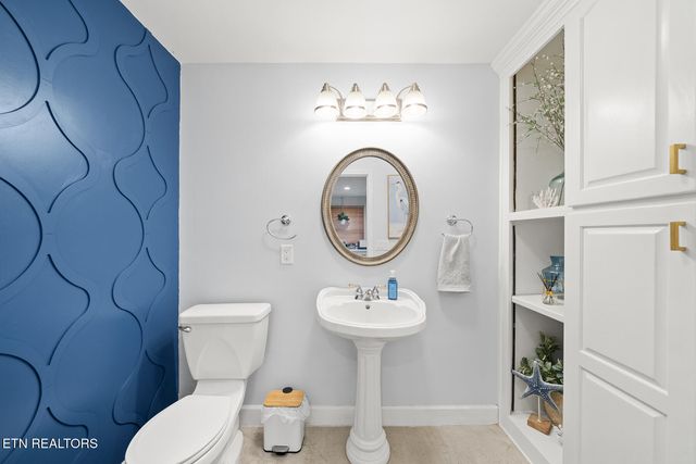 1260 Arrowhead Drive, Crossville, TN 38572