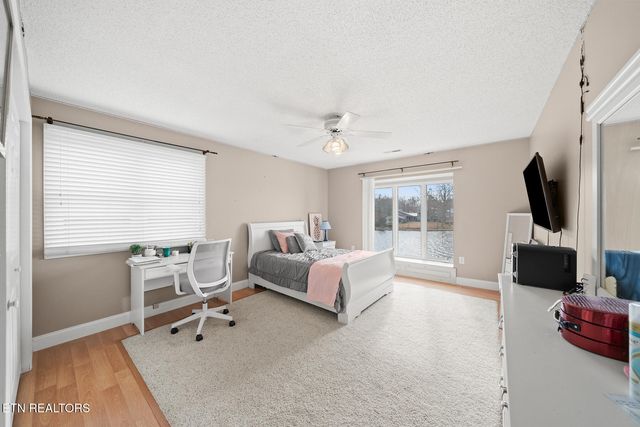 1260 Arrowhead Drive, Crossville, TN 38572