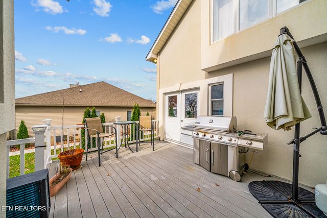 1260 Arrowhead Drive, Crossville, TN 38572